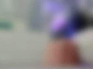 Live cam show with Reina-Cummingss - Green Eyes on Streamer API