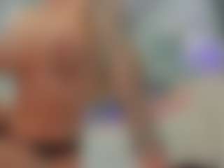 Reina-Cummingss's Live Sex Cam Show