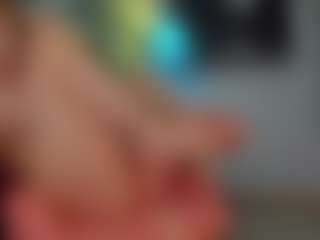 Reina-Cummingss's Live Sex Cam Show