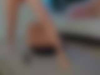 Reina-Cummingss's Live Sex Cam Show