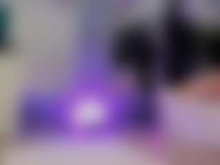Reina-Cummingss's Live Sex Cam Show
