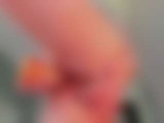 Reina-Cummingss's Live Sex Cam Show