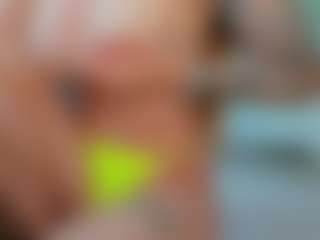 Reina-Cummingss's Live Sex Cam Show