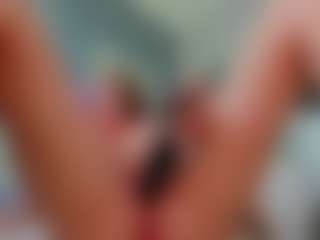 Reina-Cummingss's Live Sex Cam Show