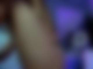 Reina-Cummingss's Live Sex Cam Show
