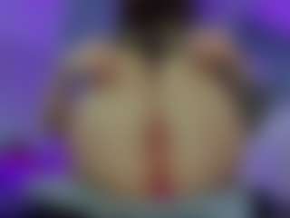Reina-Cummingss's Live Sex Cam Show