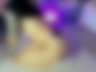 Reina-Cummingss's Live Sex Cam Show