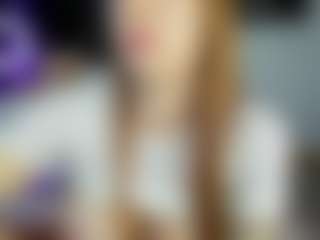 Live cam show with Reina-Cummingss - Green Eyes on galaxygirlnitro.com