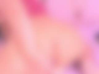 Samanta MILF webcam performer live streaming