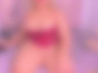 Live cam show with Samanta - Blondie on Fling VIP Chat