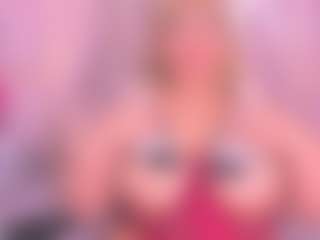 Samanta MILF webcam performer live streaming