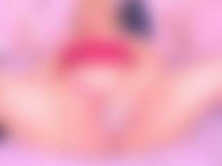 Live cam show with Samanta - Cock Rating on liverealitysex.com