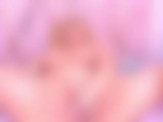 Samanta MILF webcam performer live streaming