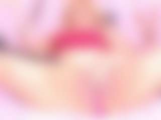 Samanta MILF webcam performer live streaming