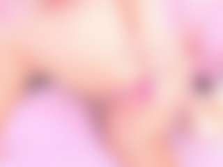 Live cam show with Samanta - Fingering MILF on Gym Cam Girls
