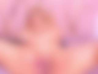 Samanta MILF webcam performer live streaming