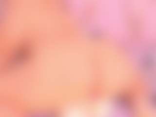 Samanta MILF webcam performer live streaming