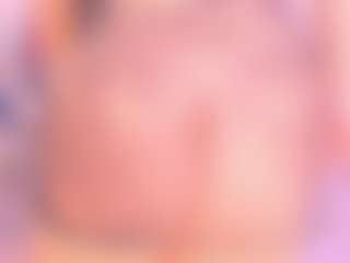 Live cam show with Samanta - Full Nudity on SinfulBabes