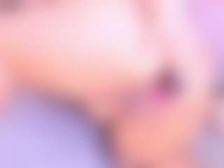 Live cam show with Samanta - Sexy on UwU Esports
