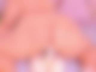 Live cam show with Samanta - Blonde Hair MILF on Uber Horny
