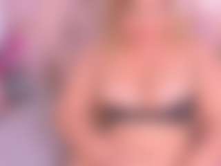 Samanta's Live Sex Cam Show