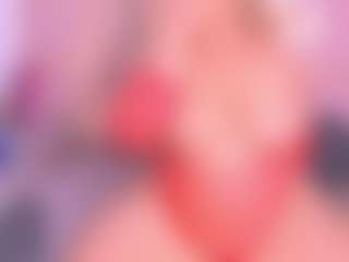 Live cam show with Samanta - Blondie on TottyGirls