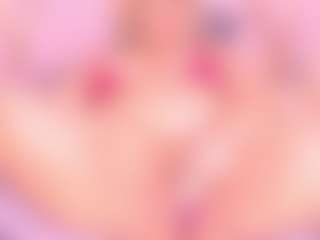 Samanta MILF webcam performer live streaming