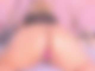 Live cam show with Samanta - Blondie on Camming Site