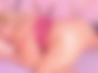 Live cam show with Samanta - Dirty Talk on Milfs Live