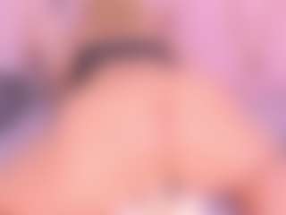 Live cam show with Samanta - Fingering on 1on1-livenow