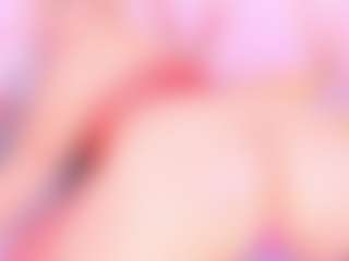 Live cam show with Samanta - Blonde Hair Curvy on Camming Site