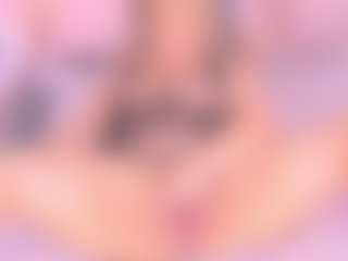 Samanta MILF webcam performer live streaming