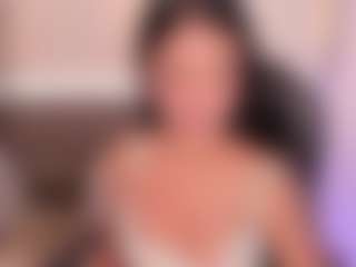 Live cam show with Beverly-johnson - Squirt on Milfs Live