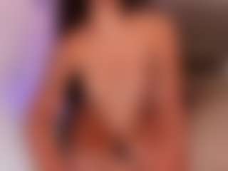 Live cam show with Beverly-johnson - Fingers on Camsoda