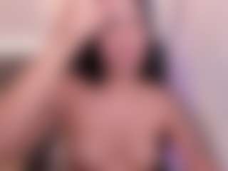 Beverly-johnson's Live Sex Cam Show
