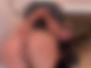 Beverly-johnson's Live Sex Cam Show