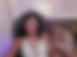 Spettacolo in cam dal vivo con Beverly-johnson - Cute su Camsoda