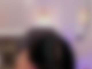 Live cam show with Beverly-johnson - Athletic on Camsoda