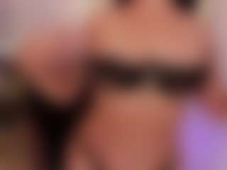 Beverly-johnson's Live Sex Cam Show
