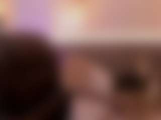 Live cam show with Beverly-johnson - Athletic Dildo on Camsoda