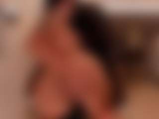 Beverly-johnson's Live Sex Cam Show