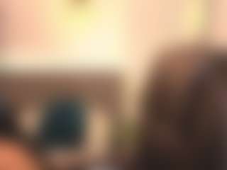 Live cam show with Beverly-johnson - Tease on Camsoda