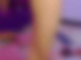 Live cam show with Daliana-Gounbolt - Spank on sexylive.show