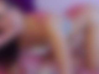 Live cam show with Daliana-Gounbolt - Facial Piercings on TeamSkeetLive