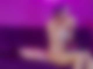 Live cam show with Daliana-Gounbolt - Muscular on TeamSkeetLive