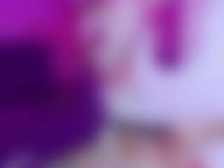 Live cam show with Daliana-Gounbolt - Smoking on CamwithHer