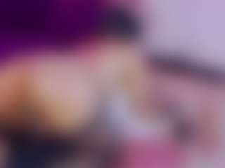 Live cam show with Daliana-Gounbolt - Gape on Gym Cam Girls