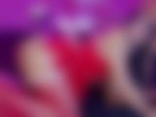 Live cam show with Daliana-Gounbolt - Facial Piercings on Camsoda