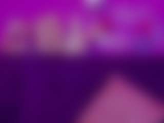 Live cam show with Daliana-Gounbolt - Tease on Camsoda