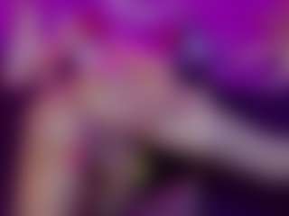 Live cam show with Daliana-Gounbolt - Flat Chested on Camsoda